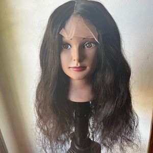 100% Human Brazilian Wig. 18in deep wavy (New)